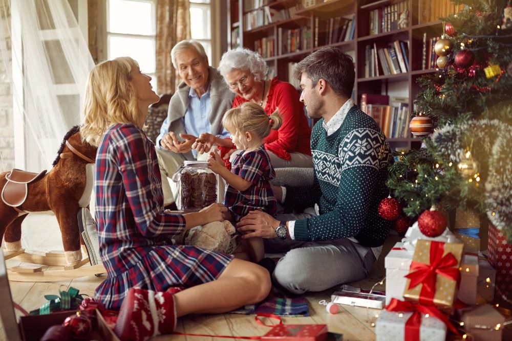 Spotting the Signs: Why the Holidays Are a Good Time to Talk About Retinal Health